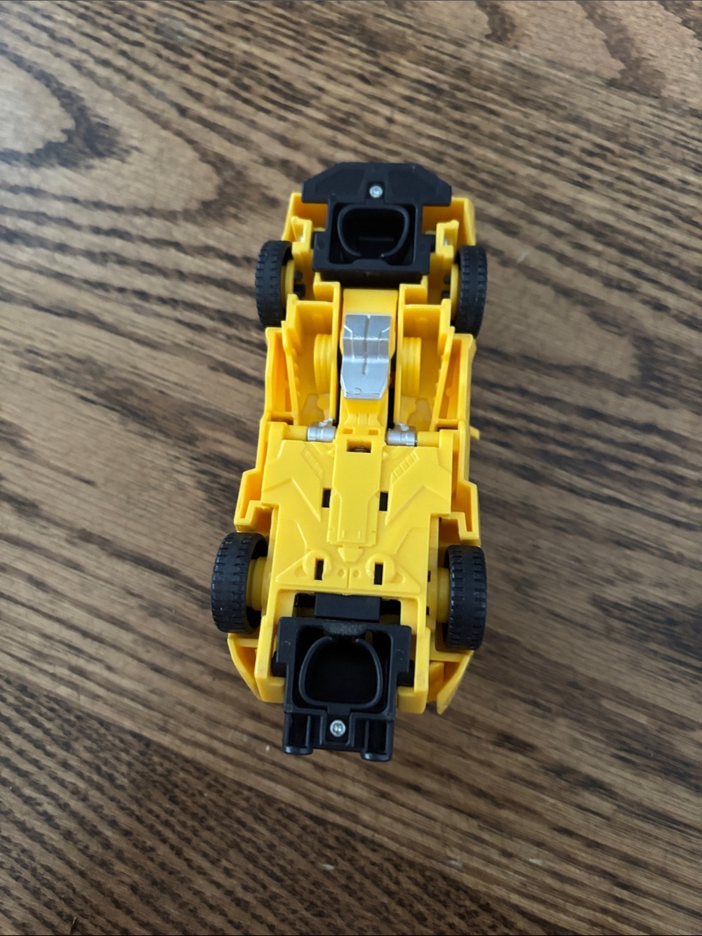 Bumblebee Transformer - Picture 3 of 4